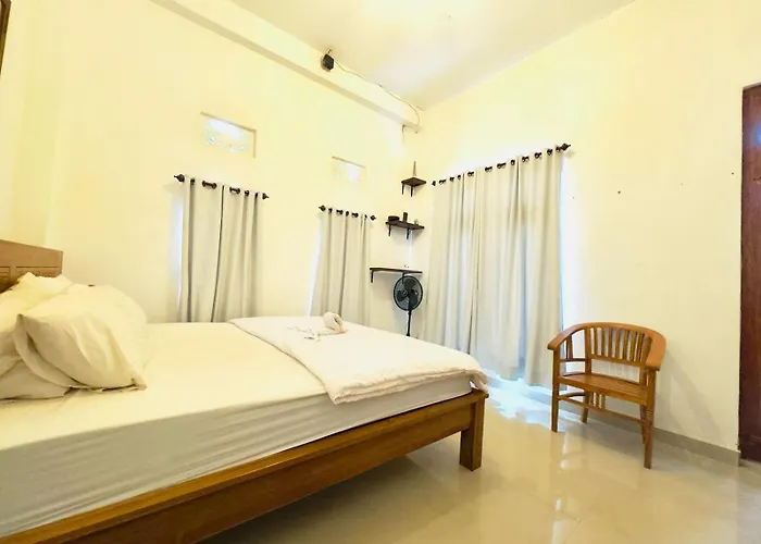 Guest house Surya View And By Eps